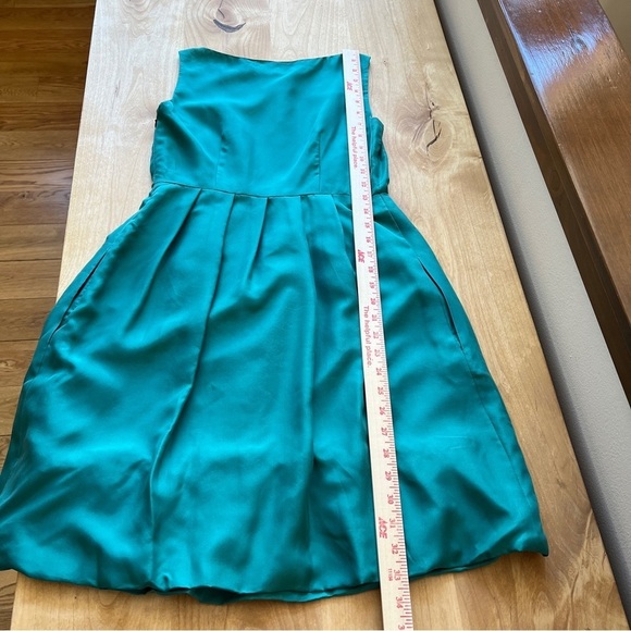 NWT MARTIN + OSA DRESS 0 EMERALD GREEN PROM ENGAGEMENT SILK TWEEN PLEATS BUBBLE - Picture 11 of 13